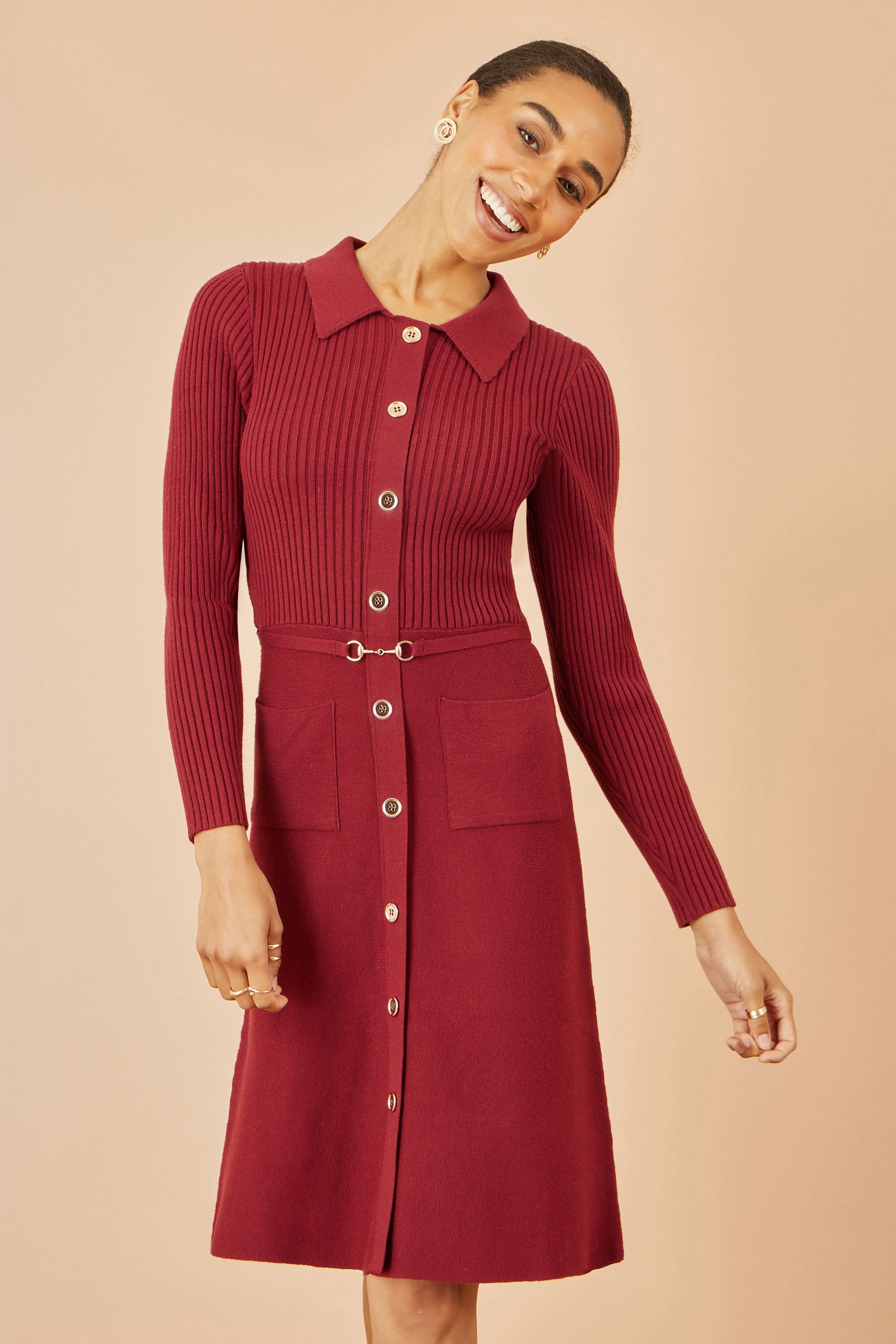 Yumi Burgundy Rib Knit Midi Shirt Dress With Snaffle Belt – Style Heist